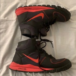 Nike ACG.